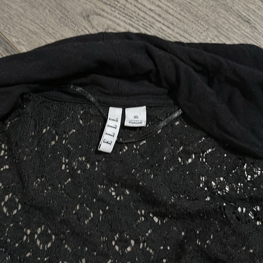 Elle lace back cardigan - Picture 3 of 3